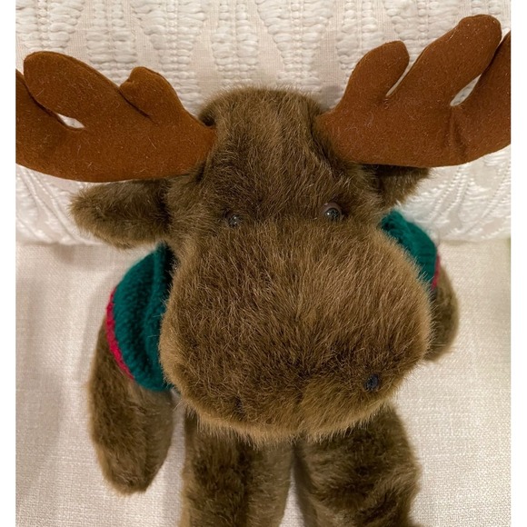 Adorable Plush Moose with Holiday Sweater - Picture 8 of 9